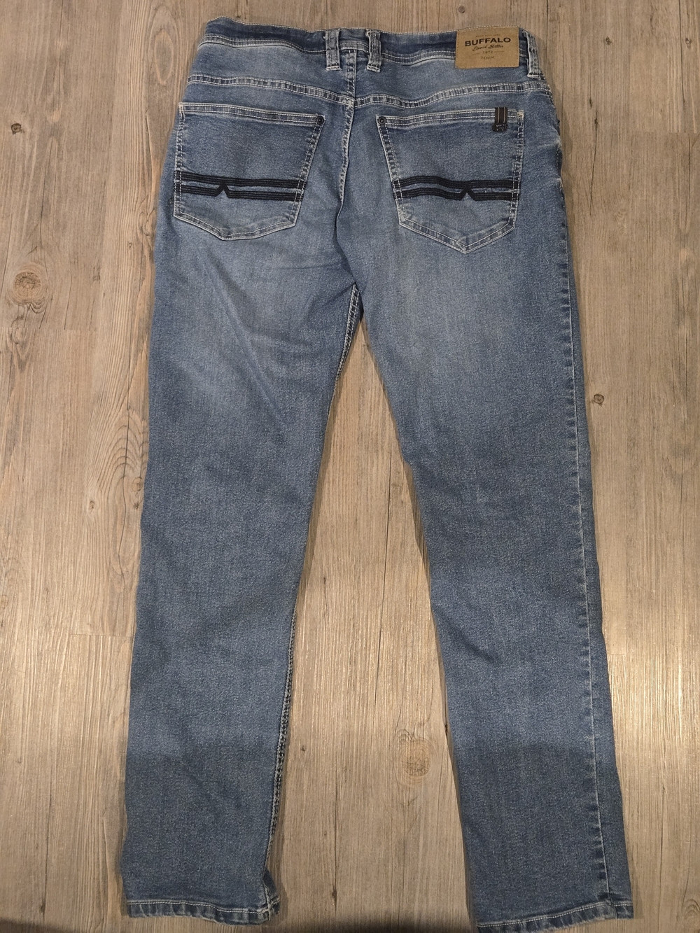 Buffalo David Bitton Slim Straight Light Wash Jeans - Picture 4 of 10